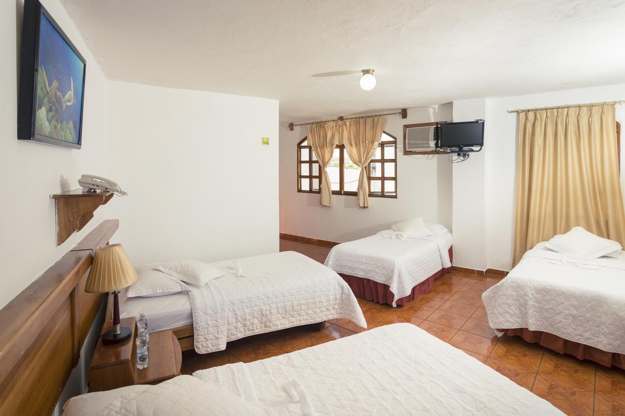 Grand Hotel Lobo De Mar Puerto Ayora  Kültér fotó