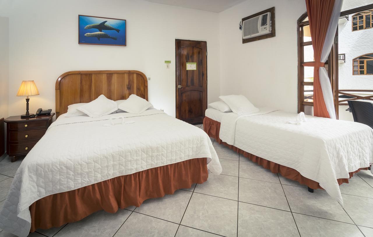 Grand Hotel Lobo De Mar Puerto Ayora  Kültér fotó