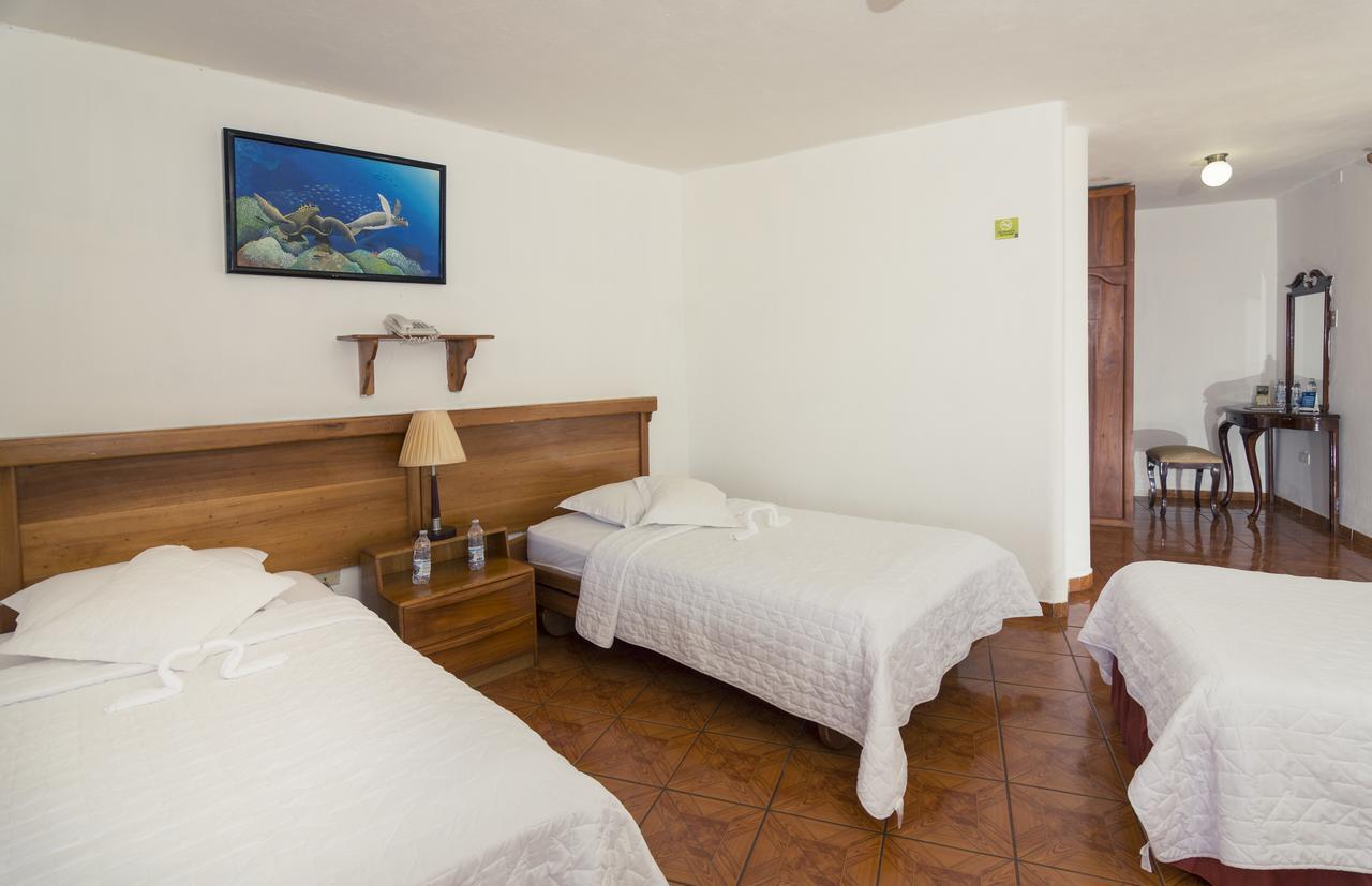 Grand Hotel Lobo De Mar Puerto Ayora  Kültér fotó